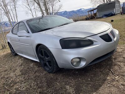 2004 PONTIAC GRAND PRIX GTP