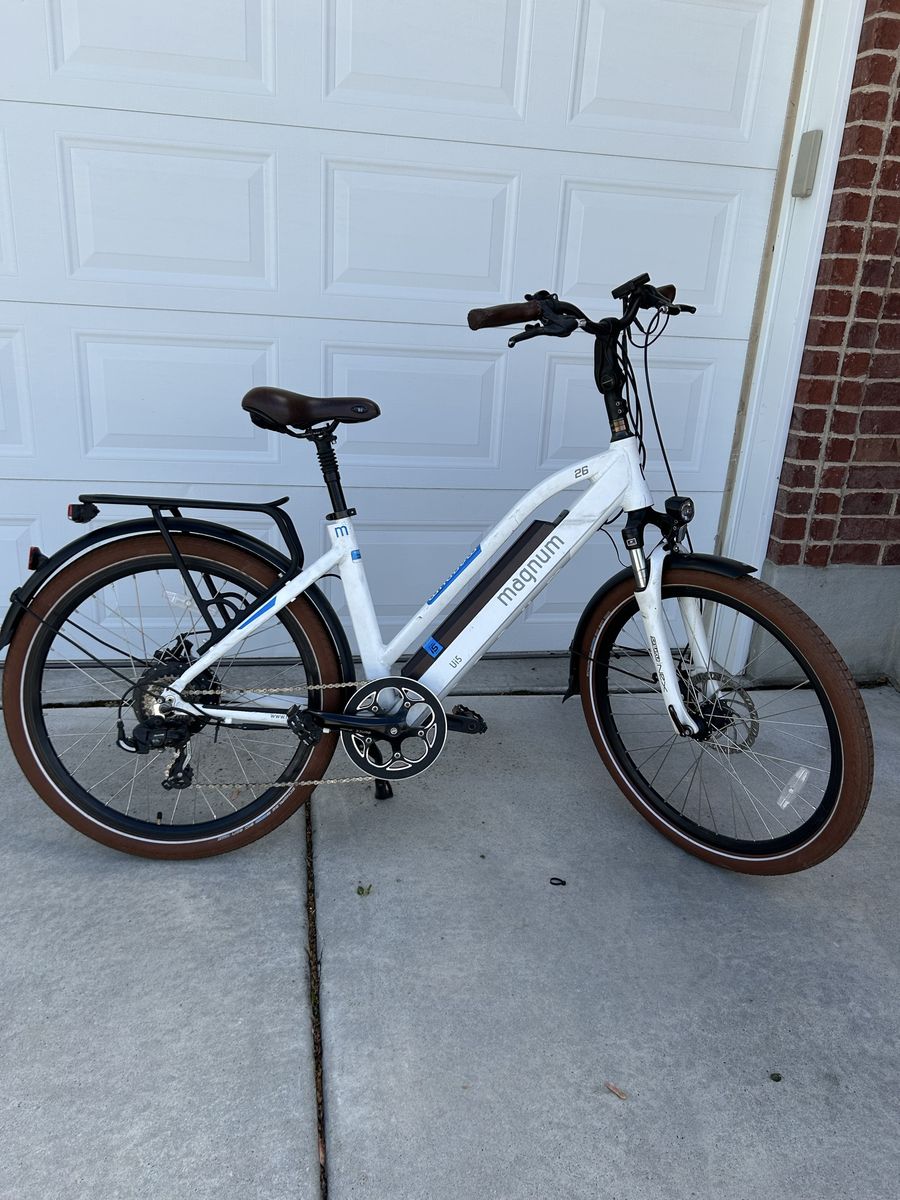 Magnum Ui5 electric bike