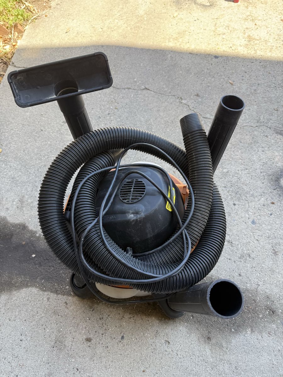 6 gallon ridgid shop vac
