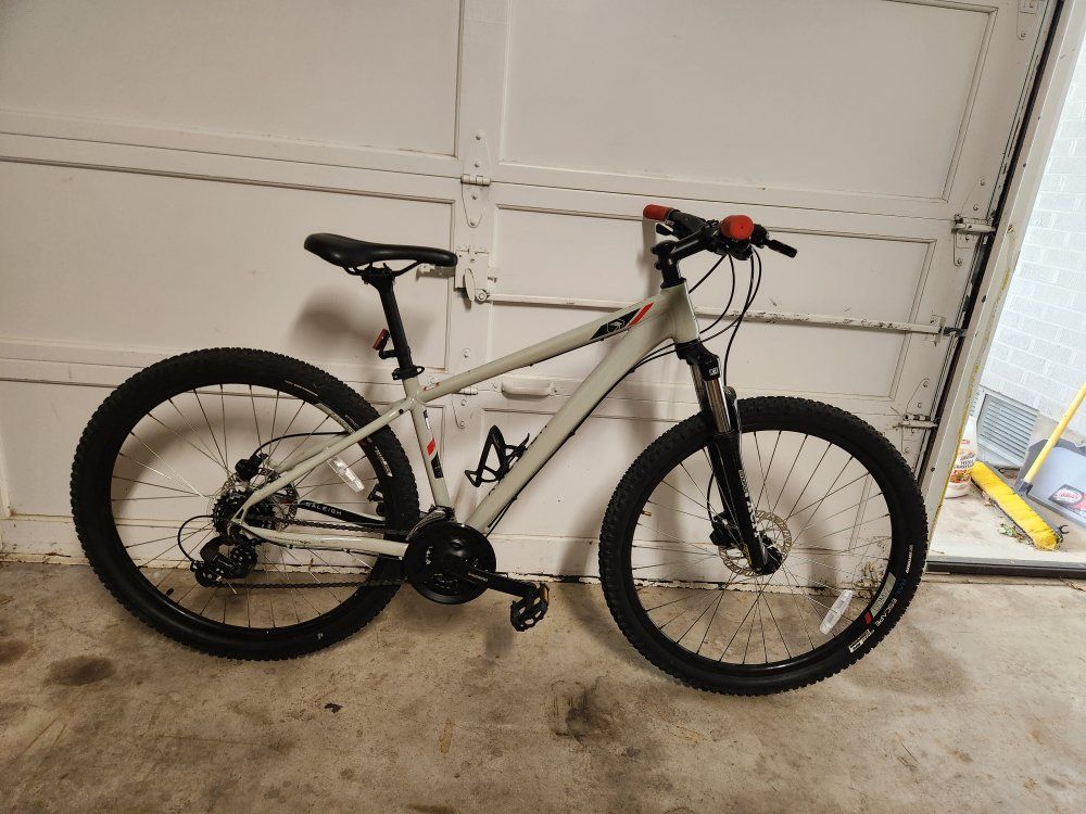 Raleigh Talus 3 Mountain Bike