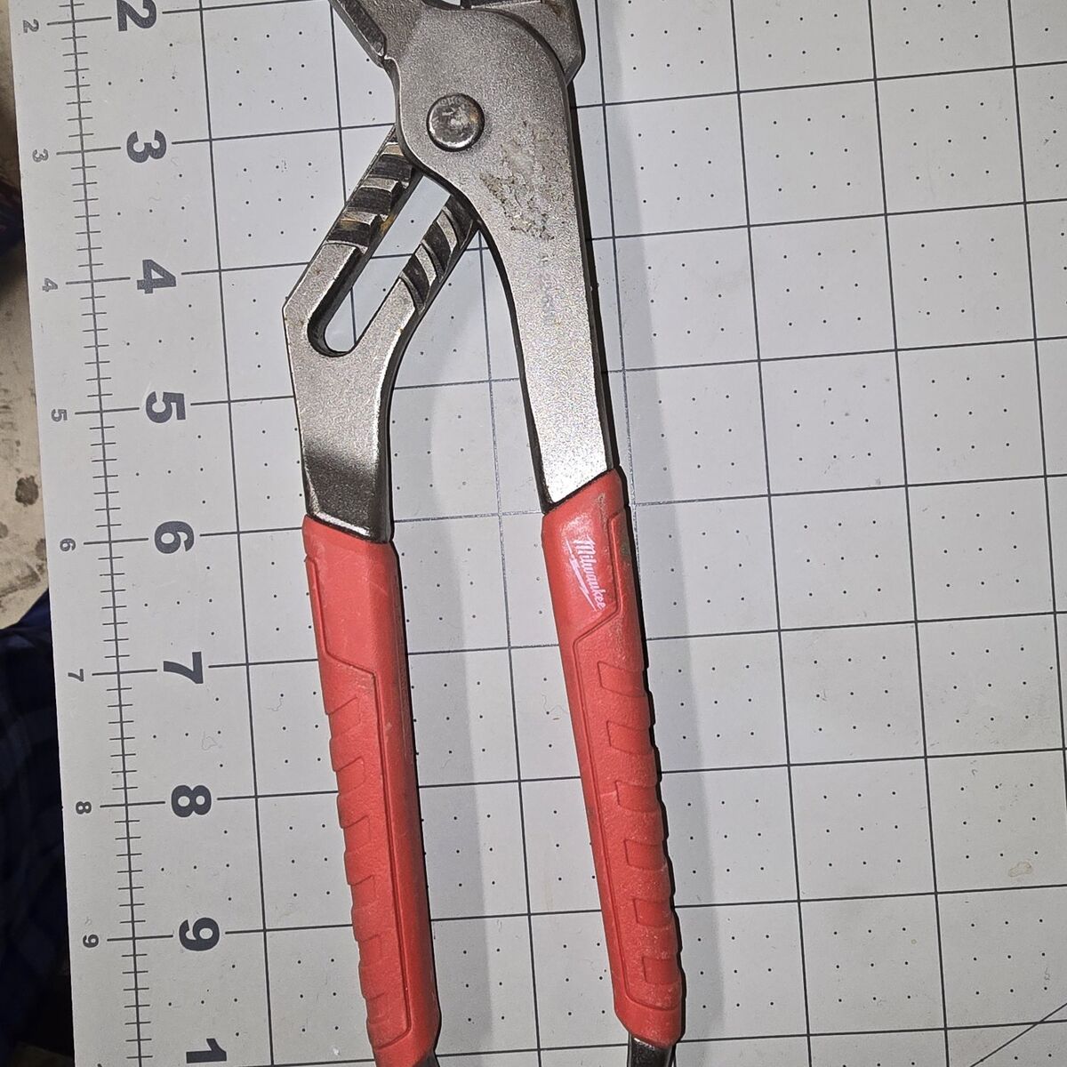 11 inch Milwaukee Adjustable Pliers
