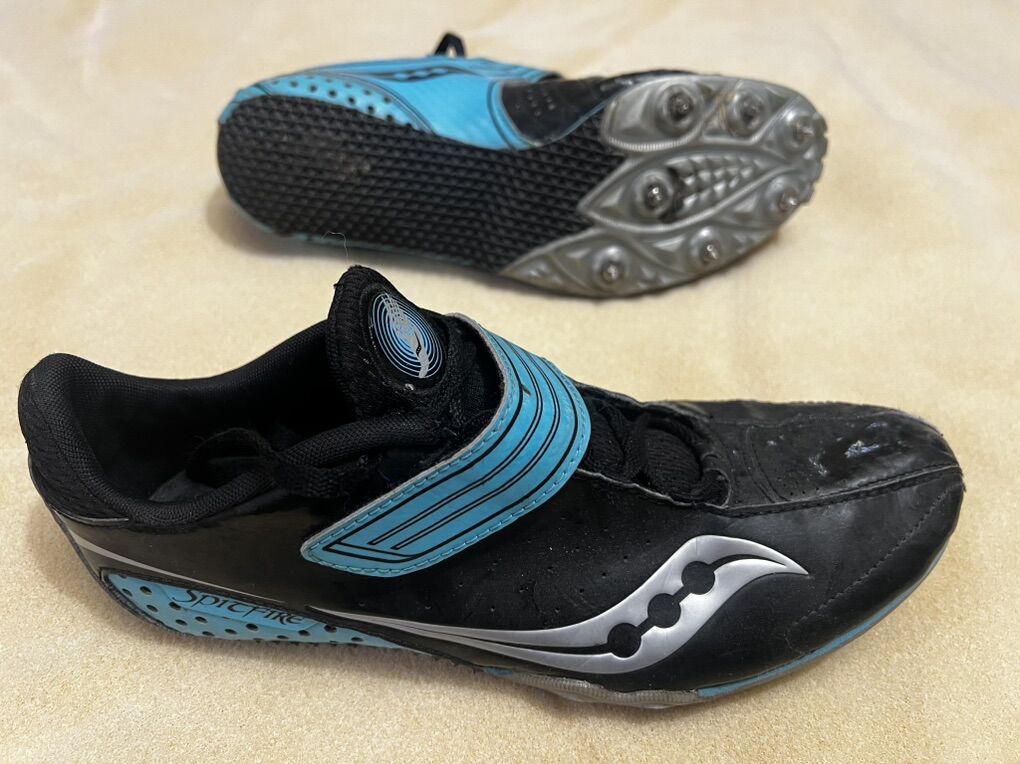 Saucony Spitfire track spikes Wm sz9