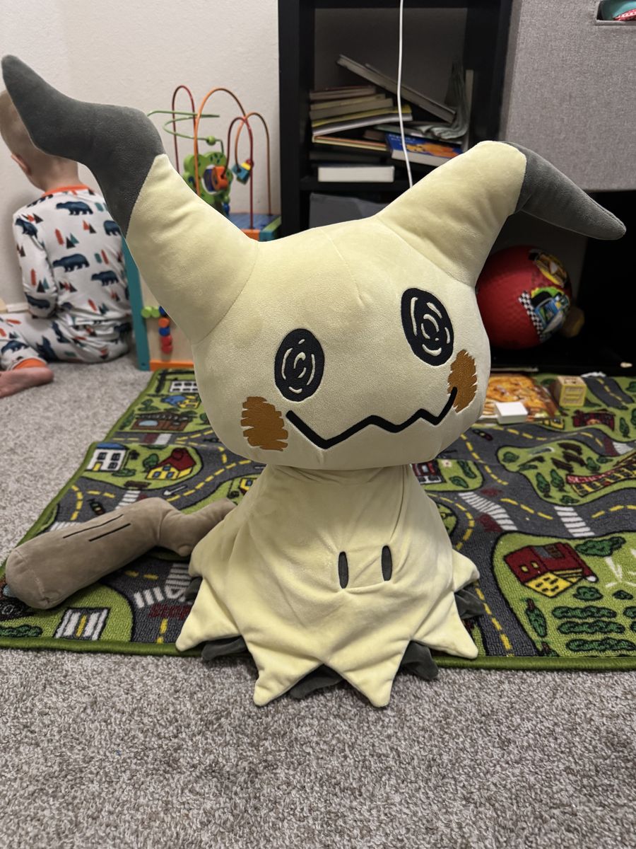 Large Mimikyu