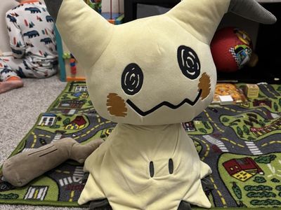 Large Mimikyu