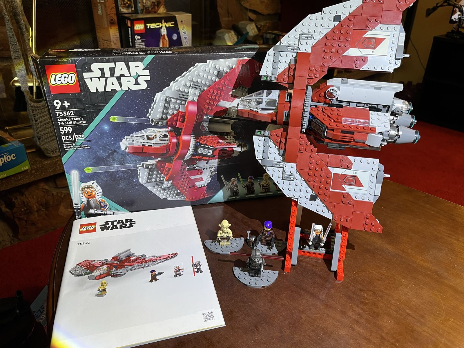 LEGO Star Wars Ahsoka Tano's T-6 Jedi Shuttle Set 75362 Built with Box & Minifigures