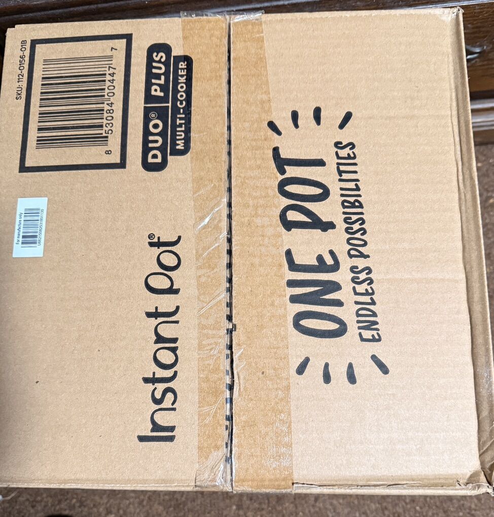 6 Quart unopened New Instant Pot