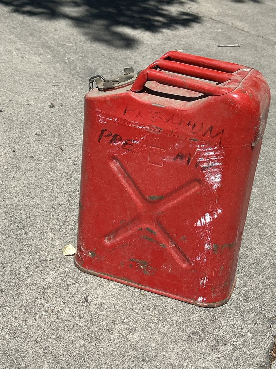 Vintage Blitz 5 Gallon Red Metal Jerry Can Gas Fuel Can