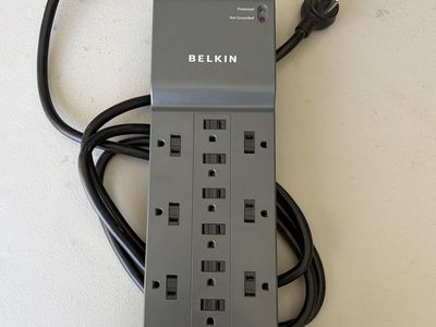 Belkin 12-Outlet Surge Protector Power Strip