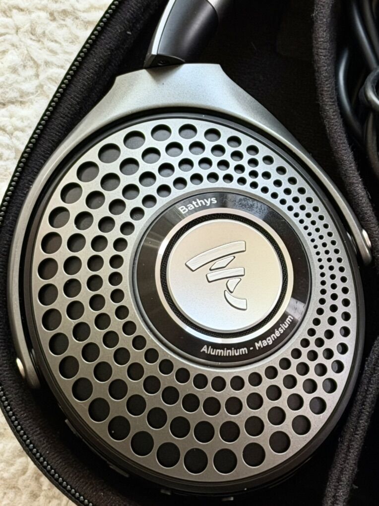 Focal BATHYS BLUETOOTH Noise Cancelling Headphones