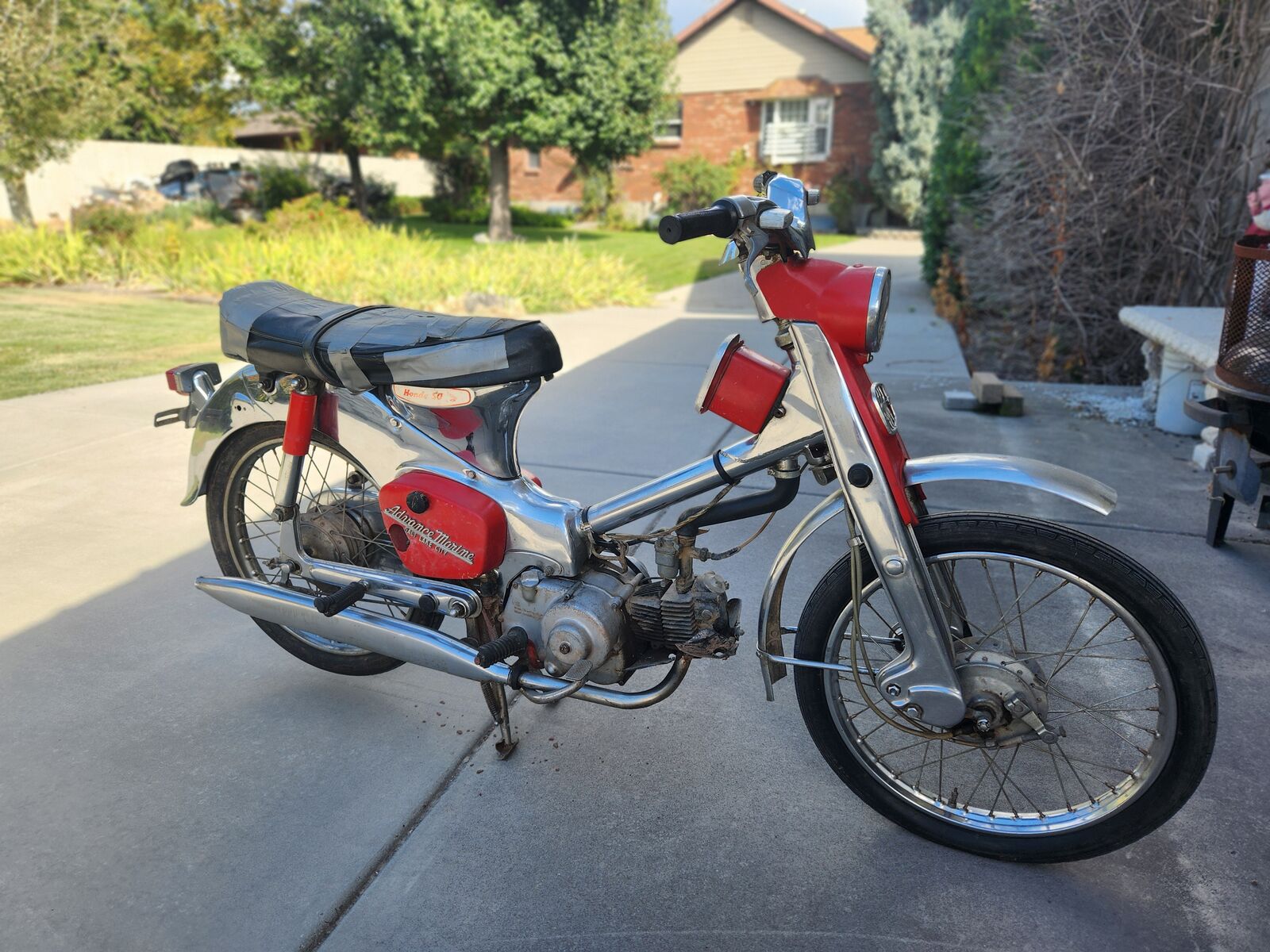 1962 C100 Classic Honda 50 Motor Cycle