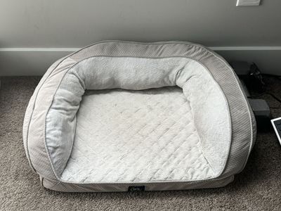 Pet ....Serta Medium Size Pet Bed