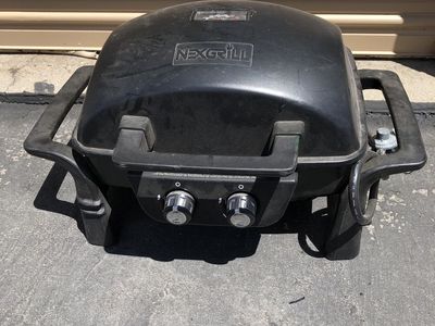 Used excellent like new nexgrill