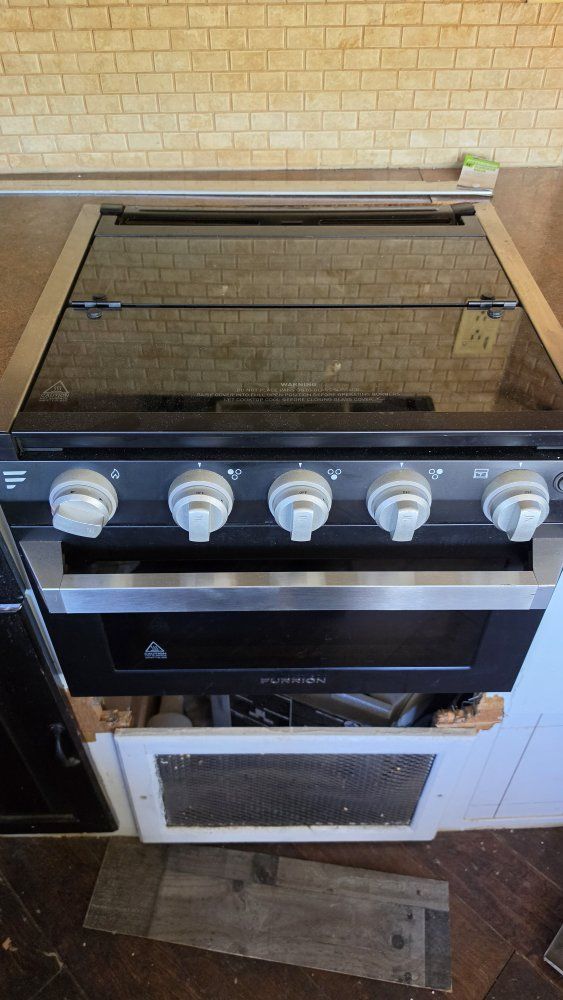 RV stove three burners and oven