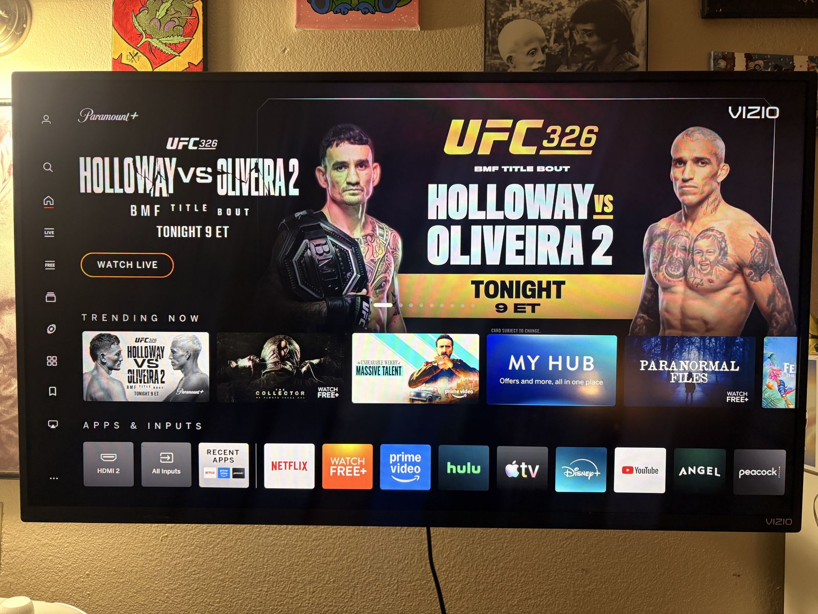 43 In Vizio Smart tv W full Motion Tv Mount