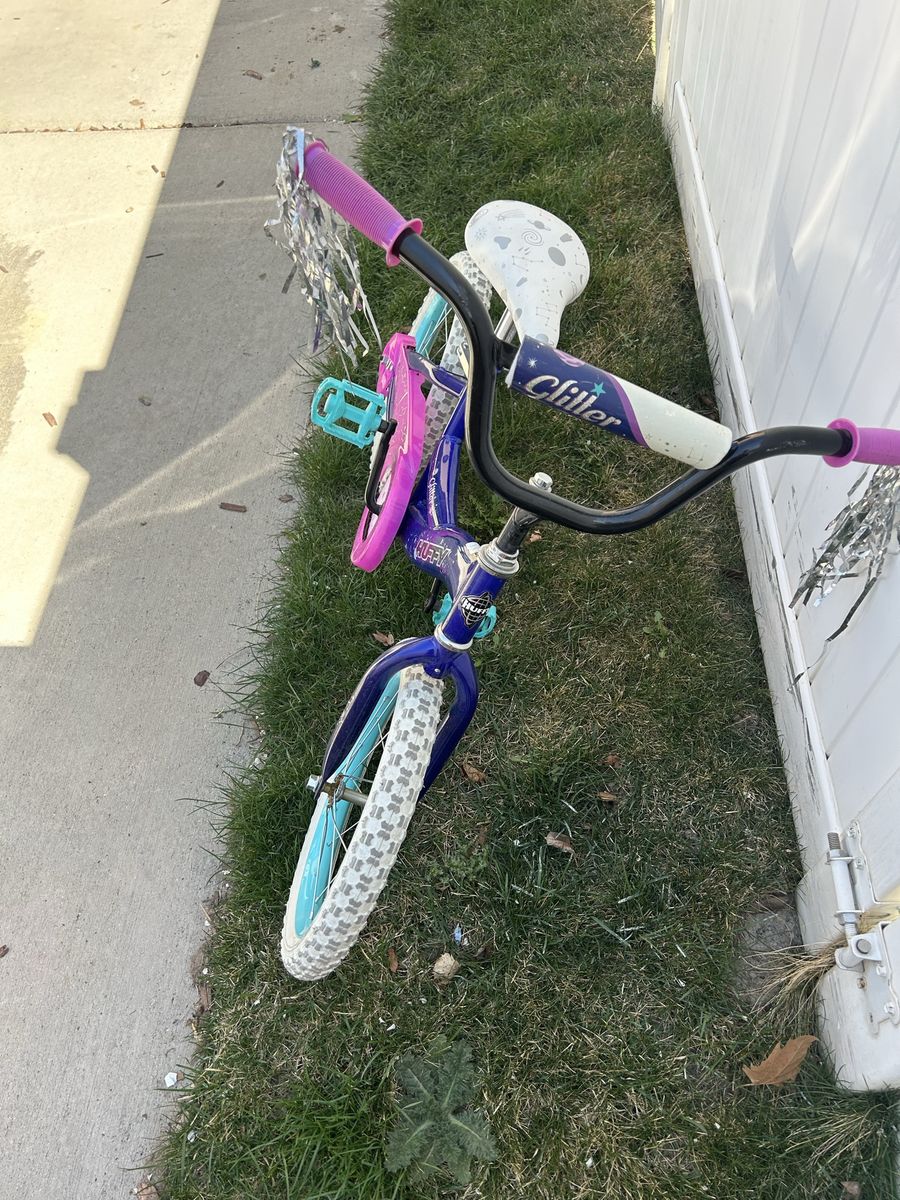 Huffy Giltter Kids bike