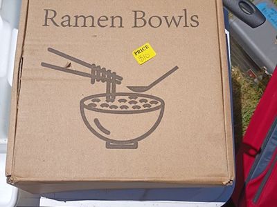 Ramen bowls