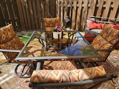 Outdoor dining set