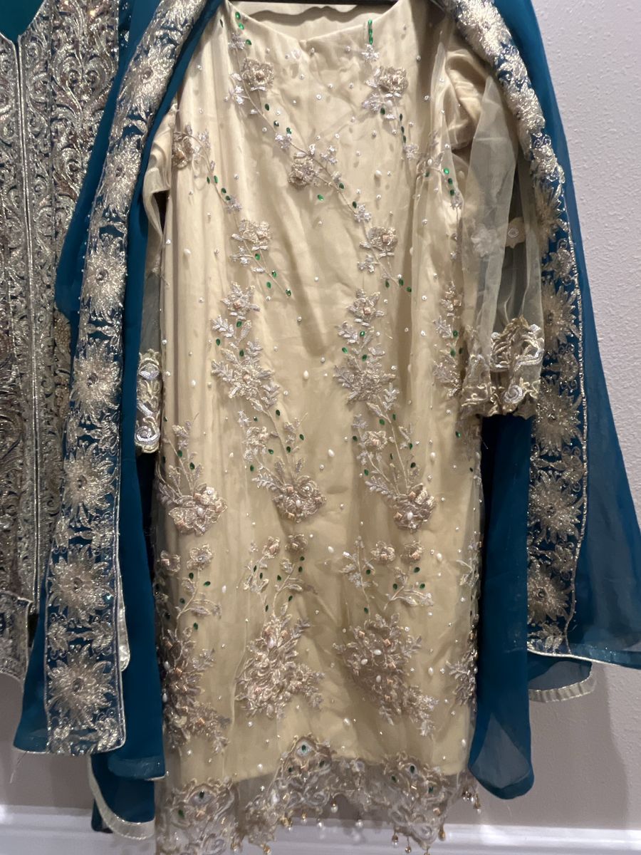 Main image 3