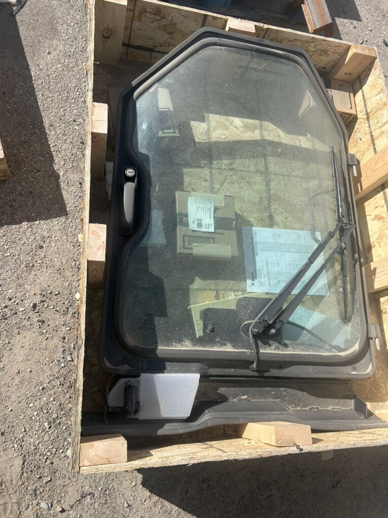 Bobcat Windshield/Door
