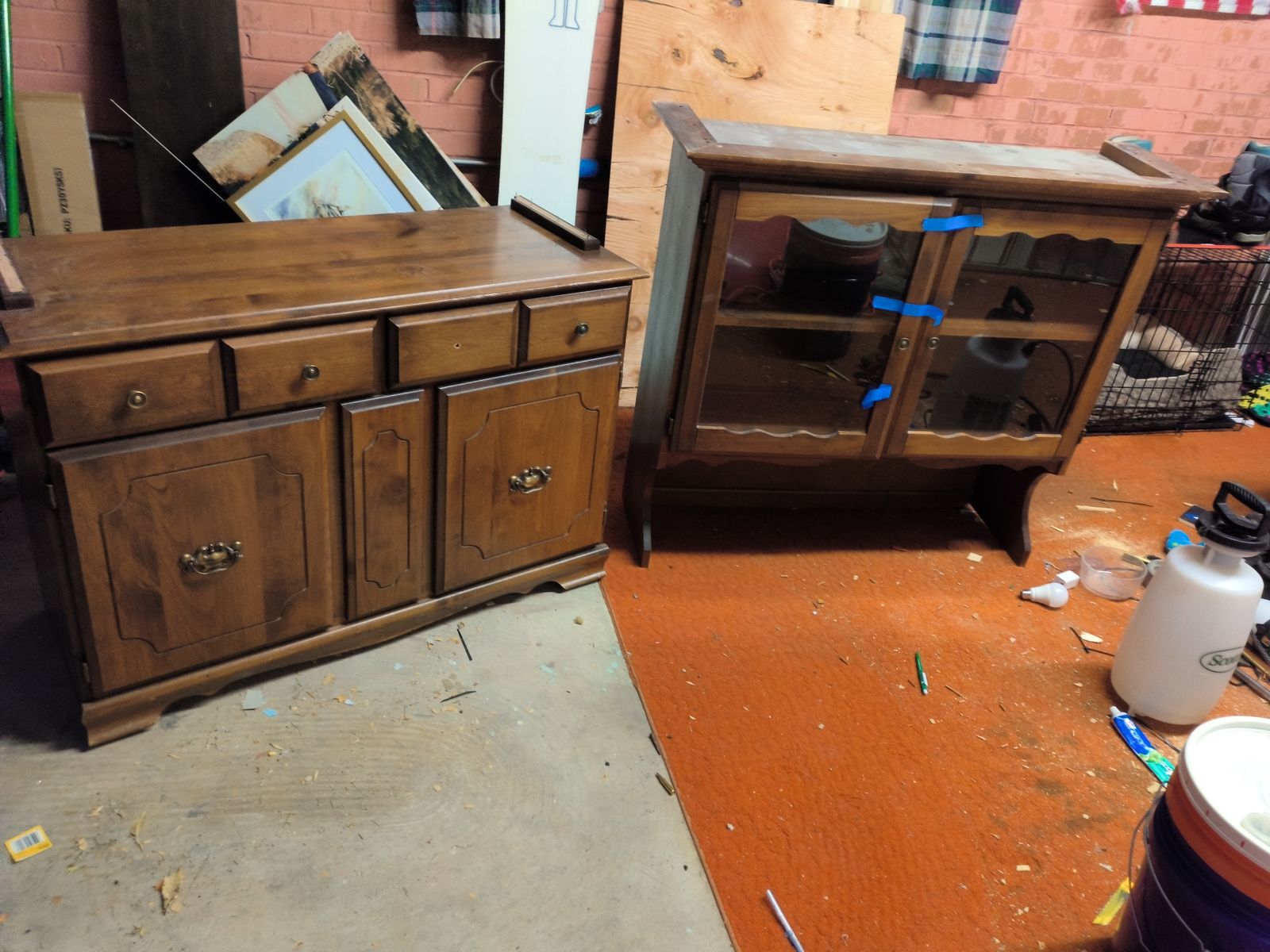 Hutch/Display Cabinet