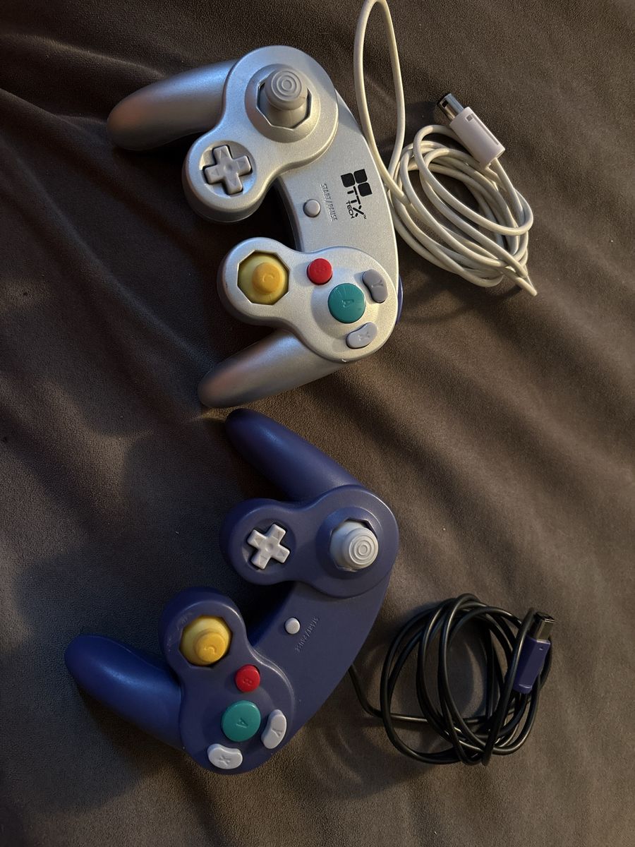 GameCube after market controllers
