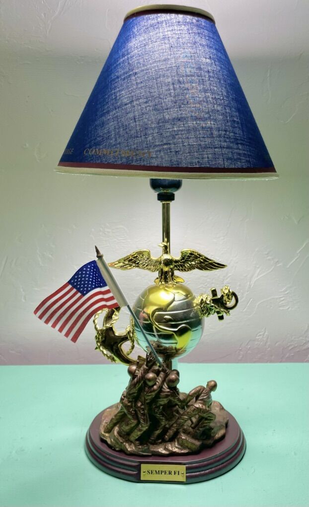 USMC ESPIRIT DE-CORE DESK/TABLE LAMP