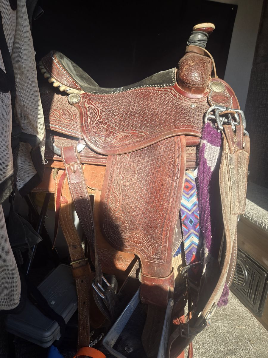 Teskeys Rope Saddle 16"