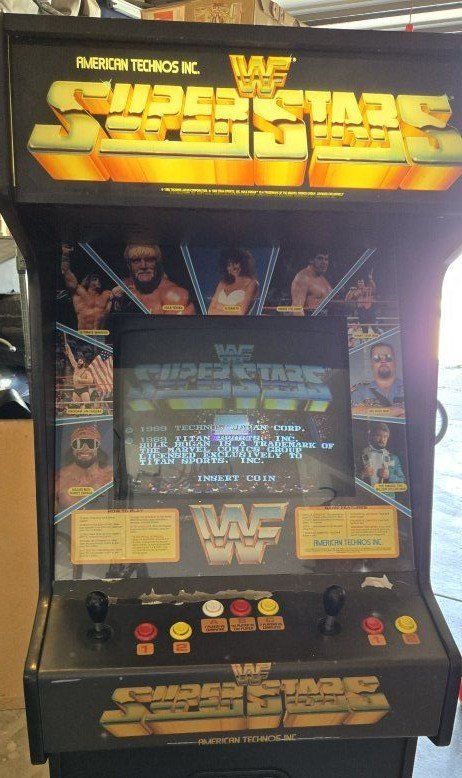 OBO WWF Superstars full size arcade