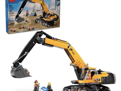 LEGO City Yellow Construction Excavator 60420 - NEW