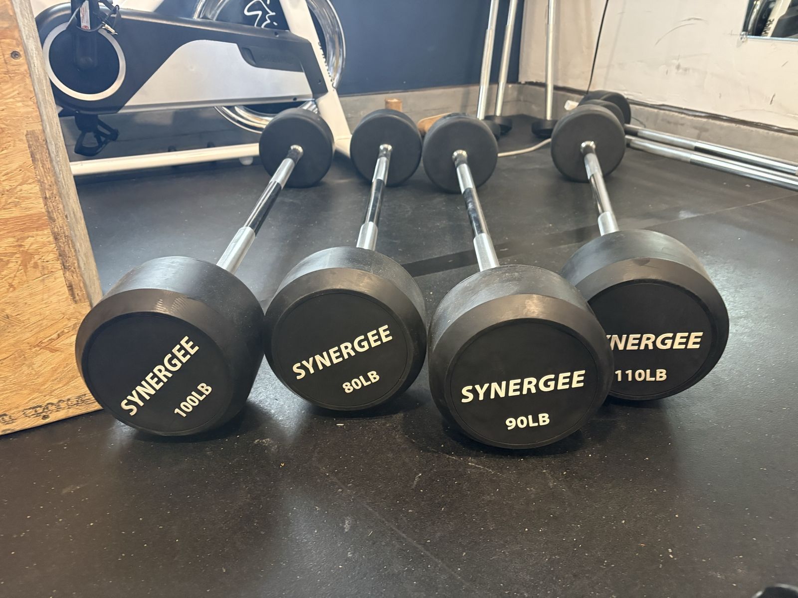 Barbell - Fixed Straight Barbells