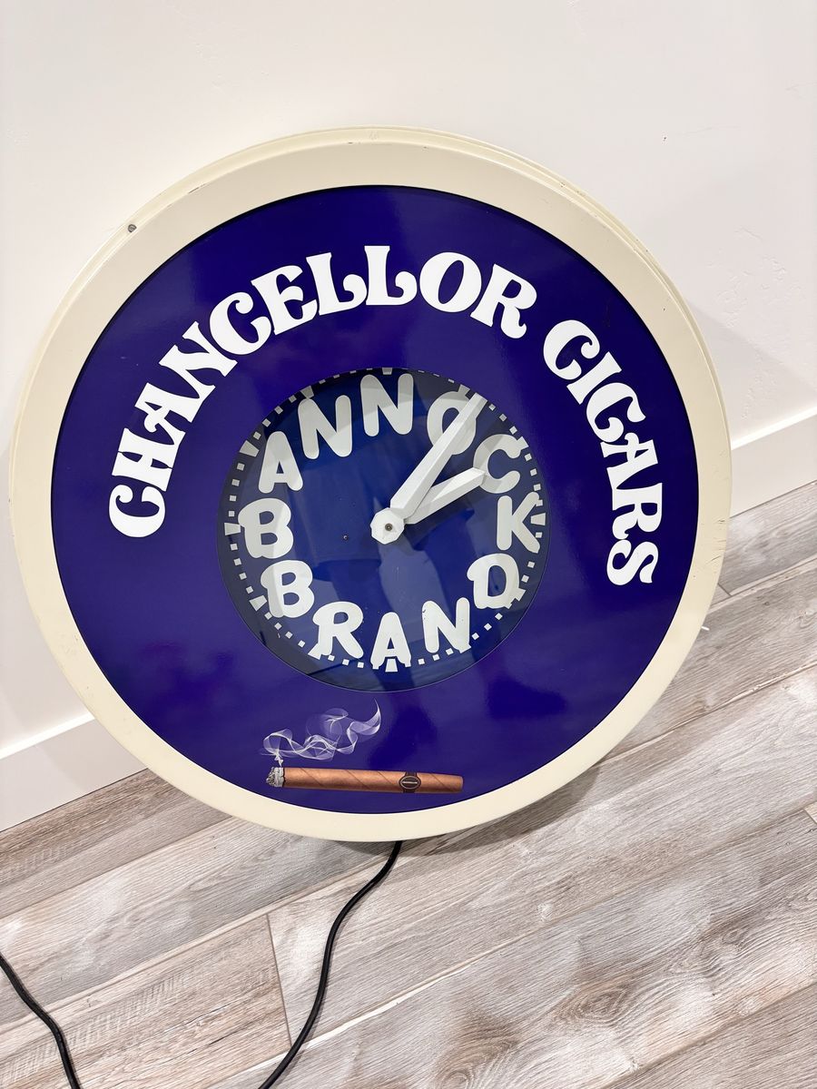 Glo-dial Chancellor cigar neon clock