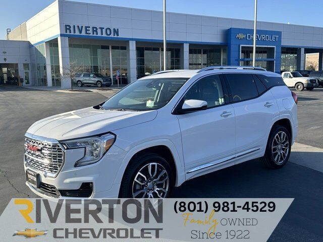 2024 GMC Terrain Denali