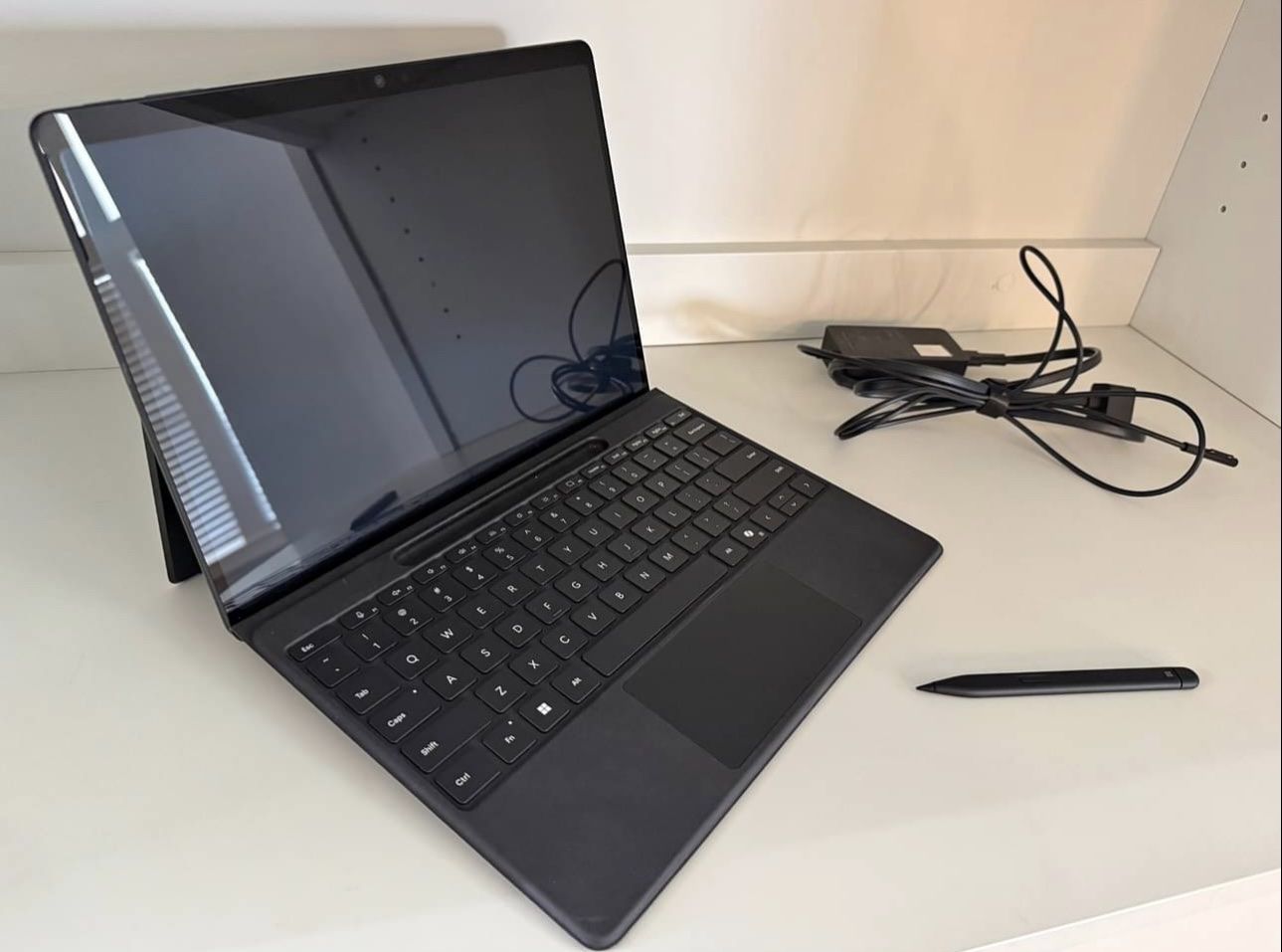Microsoft Surface Pro 11th Edition 13" Snapdragon X Elite 16GB RAM 512GB SSD Black with Keyboard & Pen