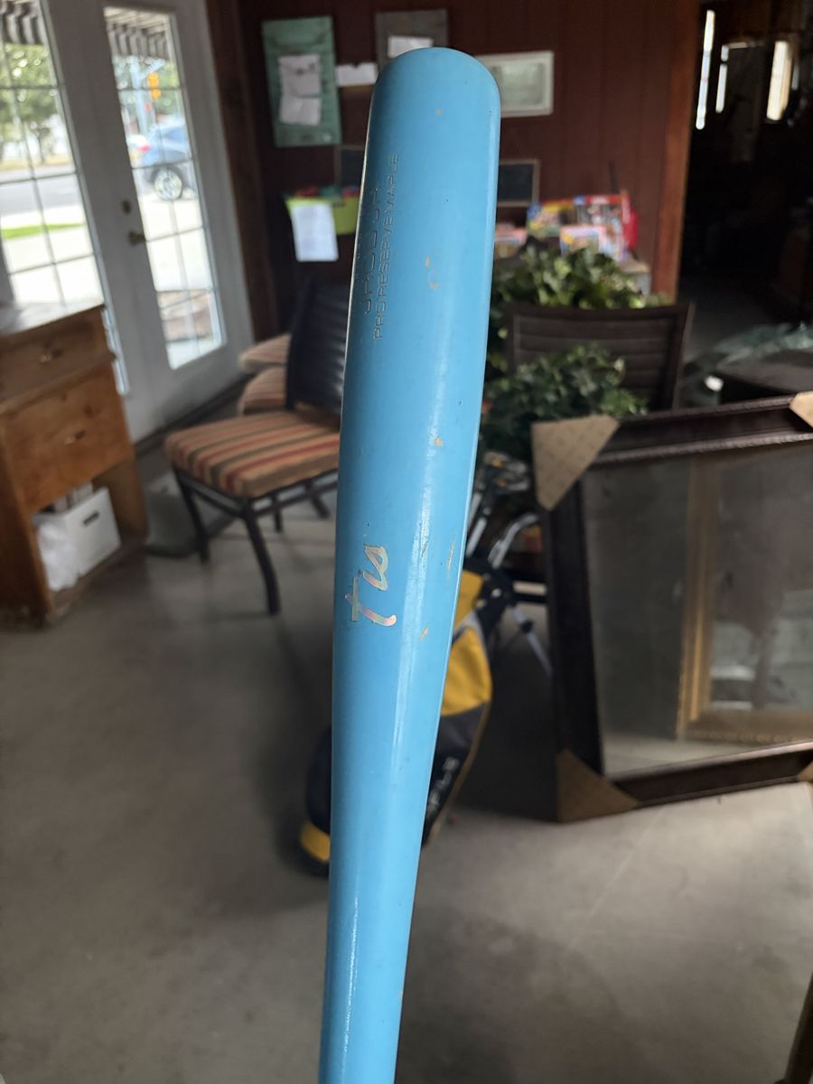 Victus 29 inch Wood Baseball Bat - Light Blue - Used