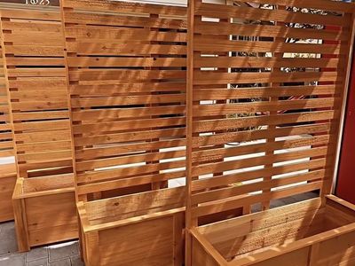 Cedar Planters & Privacy Screens