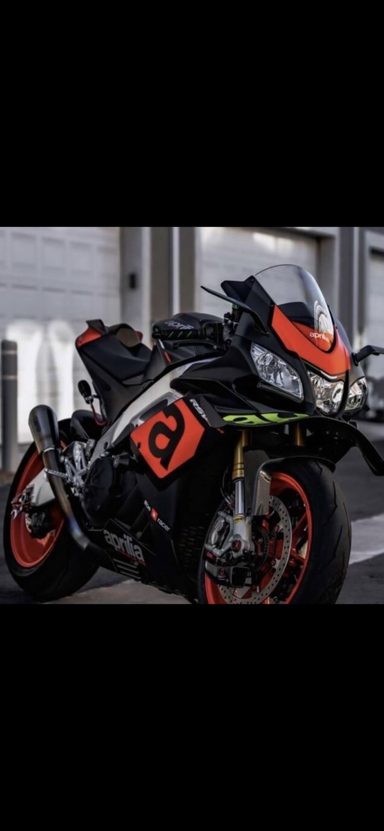 2018 Aprilia RSV4 - Clean Bike For A Steal!