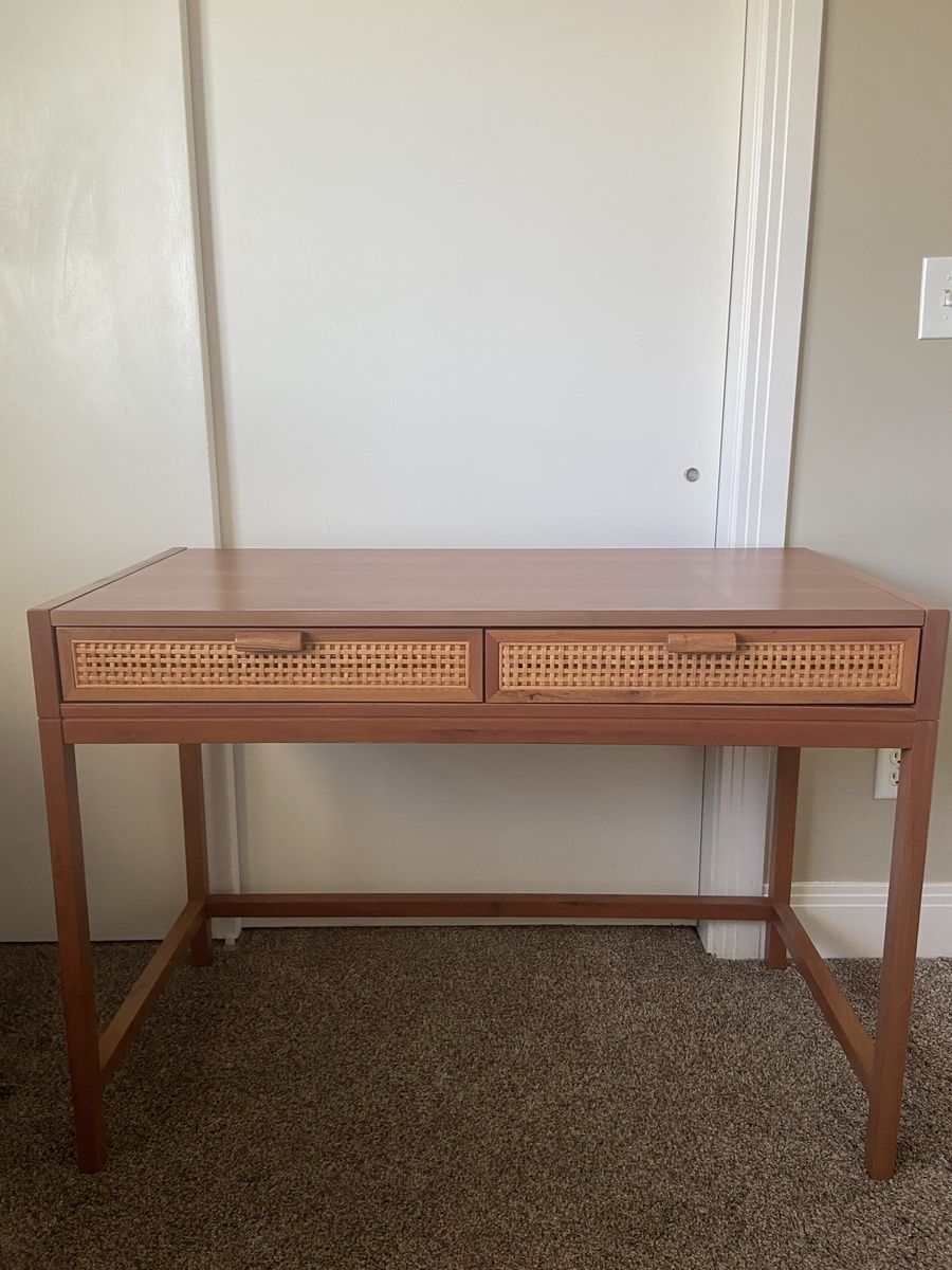 Desk w/ Drawers