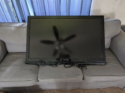 Insignia 46-Inch Class LCD HDTV Model NS-46L240A13