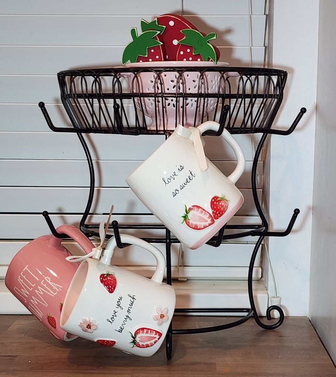 Farmhouse Countertop Mug Rack