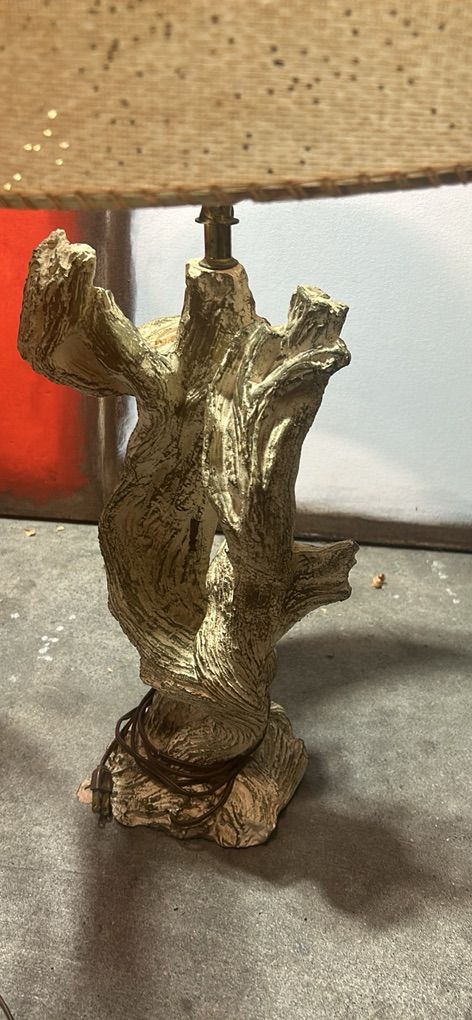 Main image 3