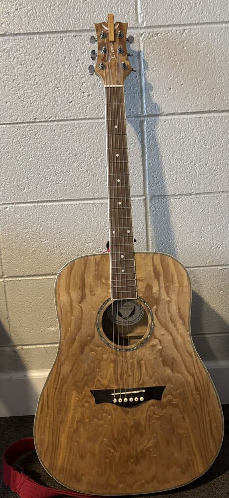 Dean Acoustic Guitar