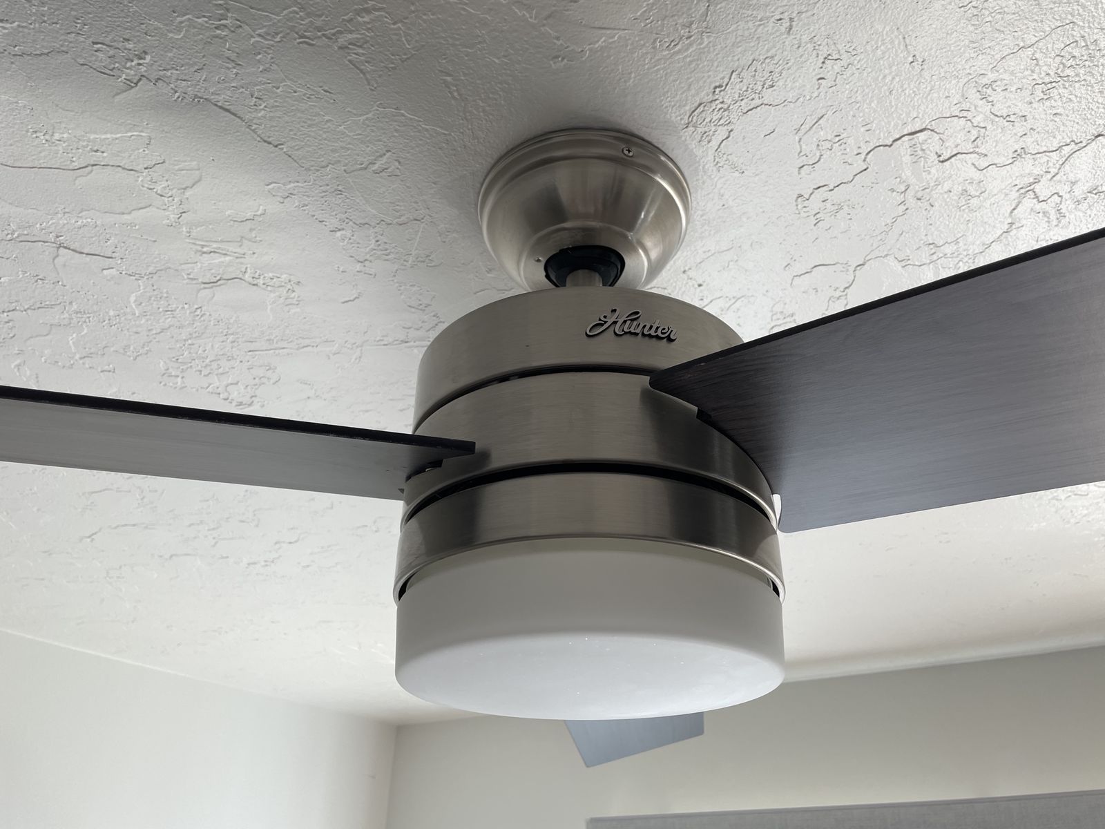 Hunter Exeter 54-inch Ceiling Fan with Remote - Brushed Nickel