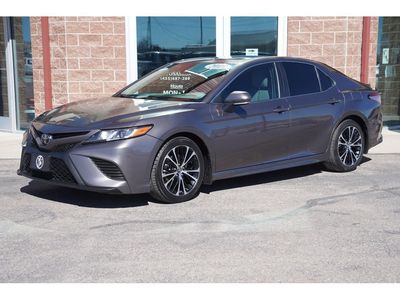 2019 Toyota Camry SE