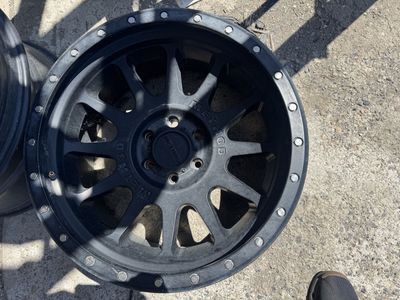 Method 20x10 set of 3 6x135mm
