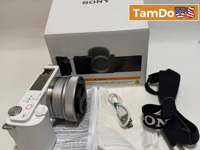 Sony ZV-E10 Mirrorless Camera with 16-50mm f/3.5-5.6 OSS II Lens Kit - White/WQ