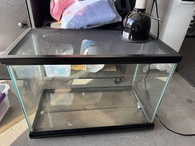 Terrarium/Aquarium, 20 Gallon