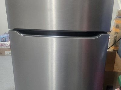 Refrigerator 20 cu Frigidaire