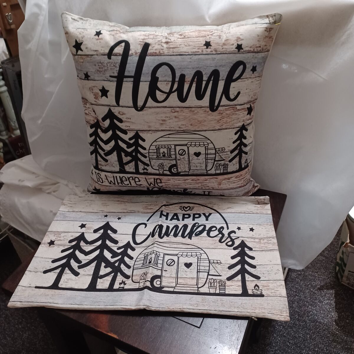 Beautiful Linen Pillow Set