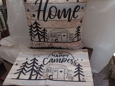 Beautiful Linen Pillow Set