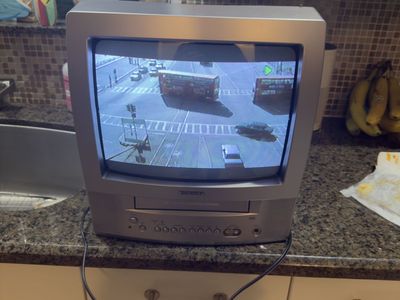 Toshiba 13" CRT TV VHS Combo MV13P3